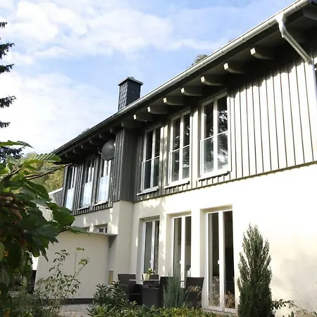 Haus Menuett Villa *